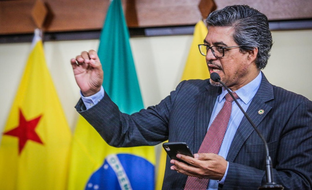 Edvaldo diz que Aleac concede todas as condições a Gladson para convocação dos novos militares